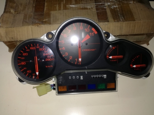 Gruppo Strumenti VF1000F Gruppo Strumenti VF1000F