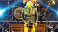 SALERNO TODAY - Show di Loredana Bertè: migliaia di fans in Piazza Portanova per la Notte Bianca